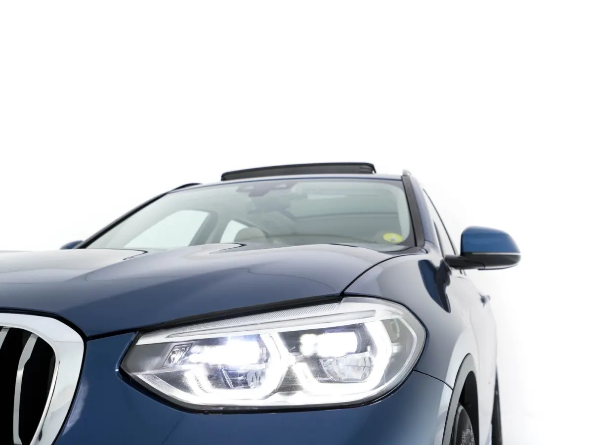 xDrive30d High Executive Luxury-Line Aut. *PANO | HEAD-UP | LEATHER | FULL-LED | NAVI-FULLMAP | HEATED-SPORT-SEATS | MEMORY-PACK | CAMERA | ECC | HIFI-AUDIO | PDC | CRUISE | TOWBAR |  19''AL