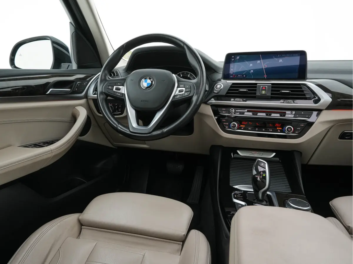 xDrive30d High Executive Luxury-Line Aut. *PANO | HEAD-UP | LEATHER | FULL-LED | NAVI-FULLMAP | HEATED-SPORT-SEATS | MEMORY-PACK | CAMERA | ECC | HIFI-AUDIO | PDC | CRUISE | TOWBAR |  19''AL