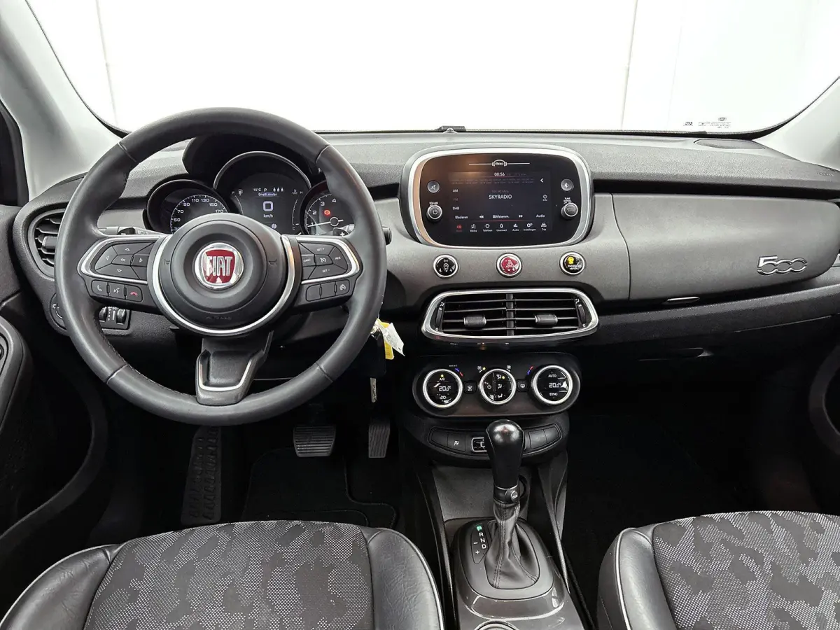 Cross 1.3 FireFly Turbo 150 | Automaat | Climate Control | DAB | Parkeersensoren