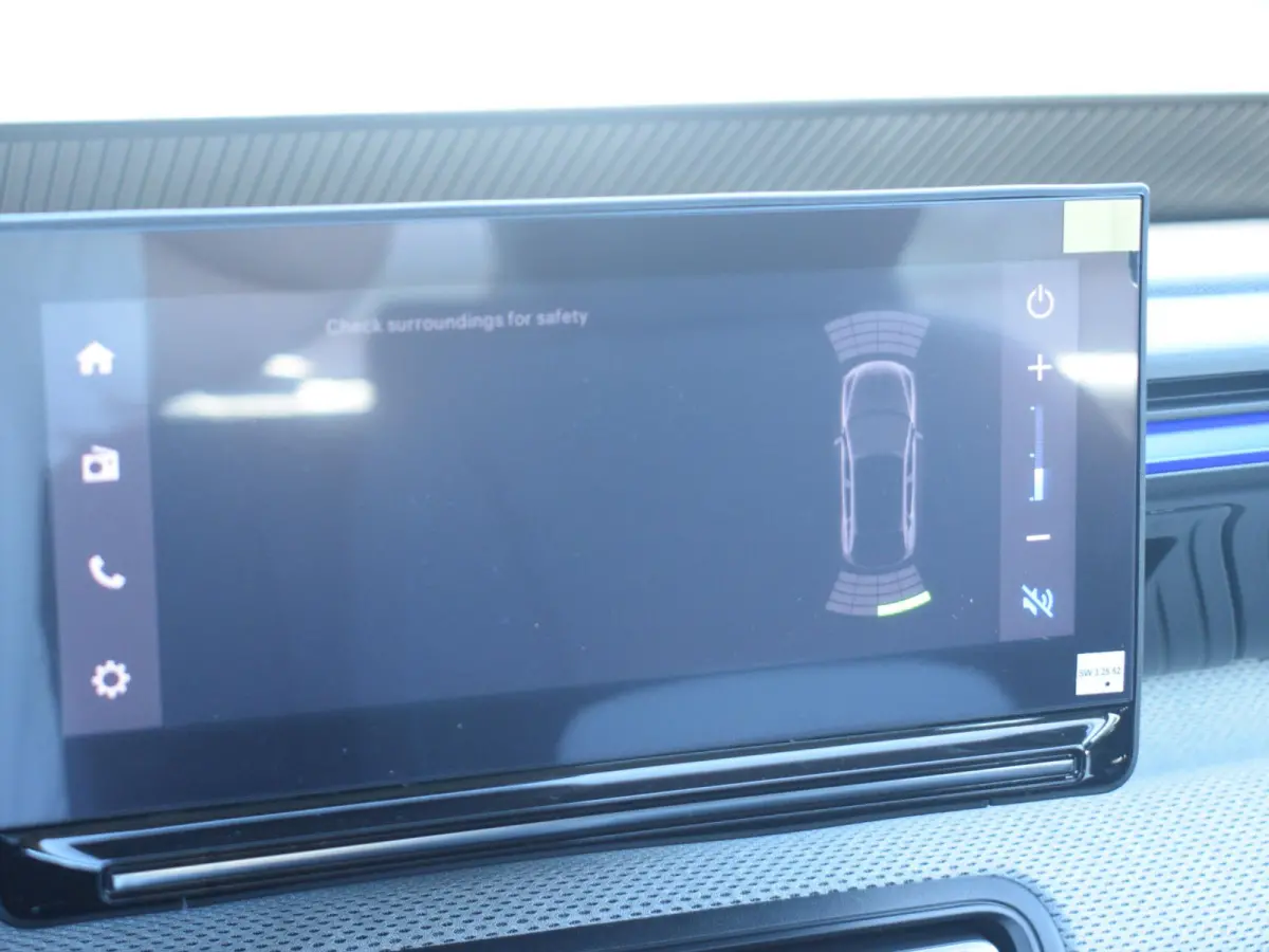 1.2 Turbo 100pk Plus | PARKEERSENSOREN | CARPLAY | AIRCO | DEMO