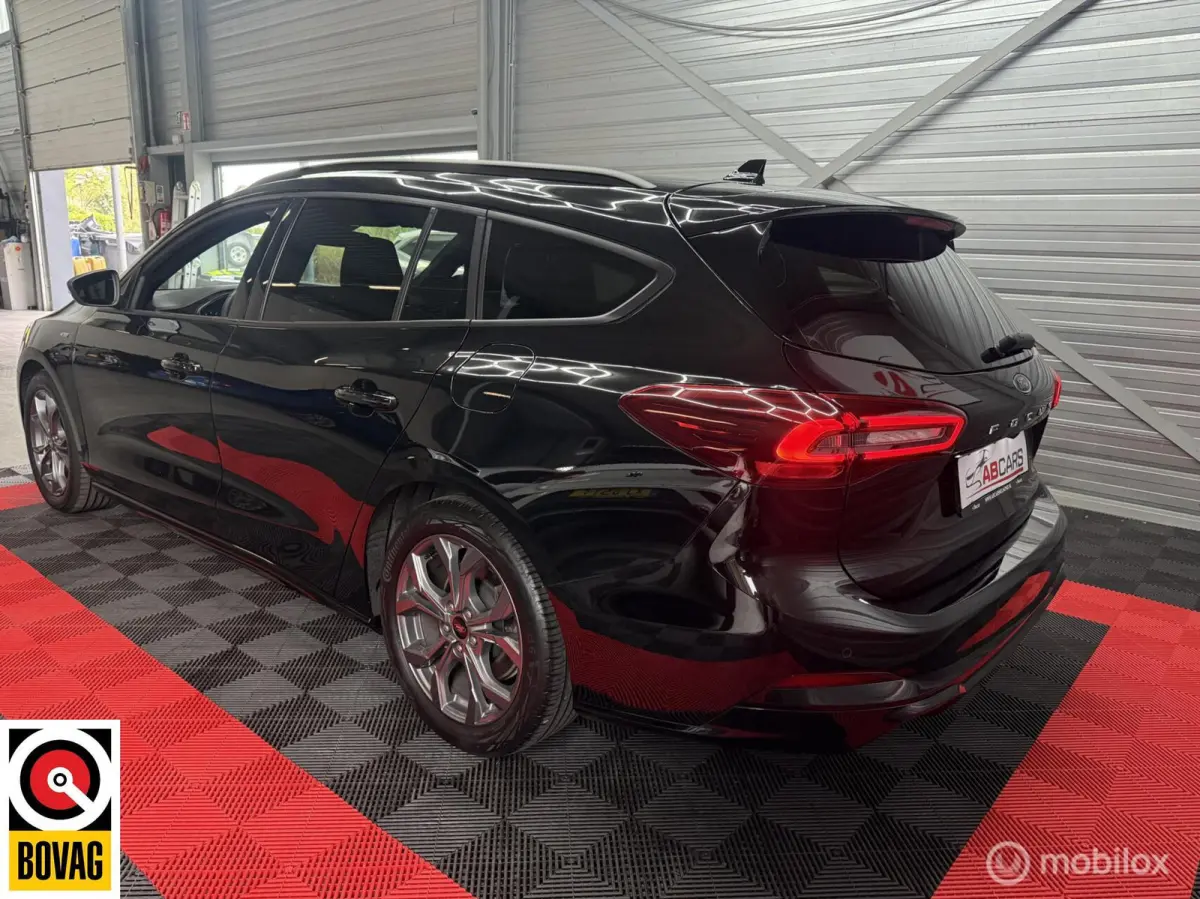 1.0 EcoBoost Hybrid ST Line Style