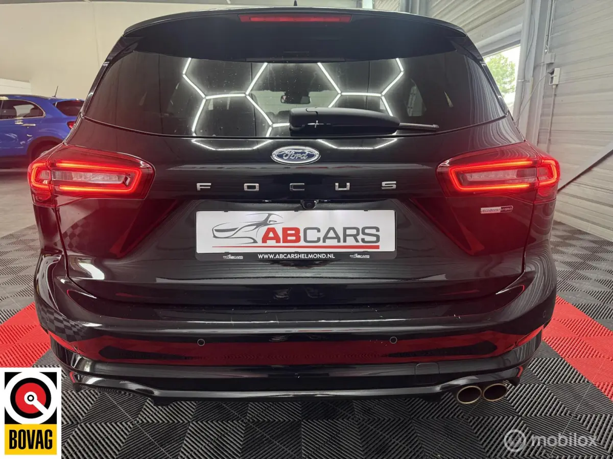 1.0 EcoBoost Hybrid ST Line Style