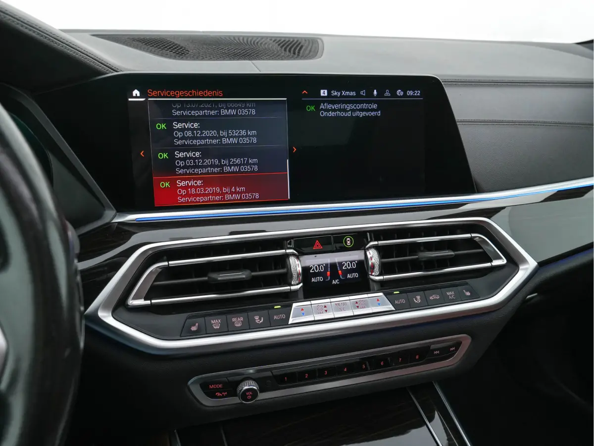 M50d High Executive M-Sportpack Aut. *PANO | HEAD-UP | DESIGN-LEATHER | LASER-LIGHT | TOP-VIEW | HARMAN/KARDON | MEMORY-PACK | DIGI-COCKPIT | DAB+ | HEATED-COMFORTSEATS | NAVI-FULLMAP | KEYL
