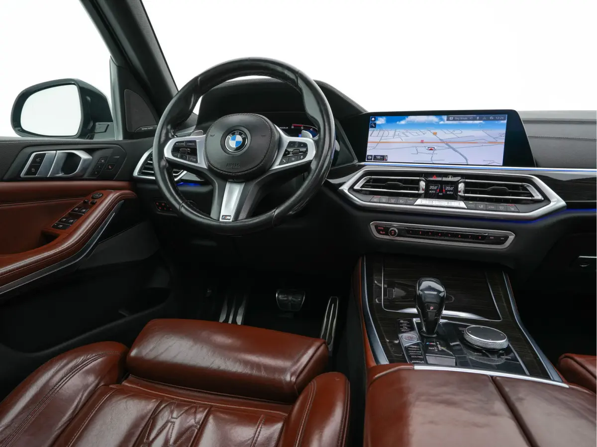 M50d High Executive M-Sportpack Aut. *PANO | HEAD-UP | DESIGN-LEATHER | LASER-LIGHT | TOP-VIEW | HARMAN/KARDON | MEMORY-PACK | DIGI-COCKPIT | DAB+ | HEATED-COMFORTSEATS | NAVI-FULLMAP | KEYL