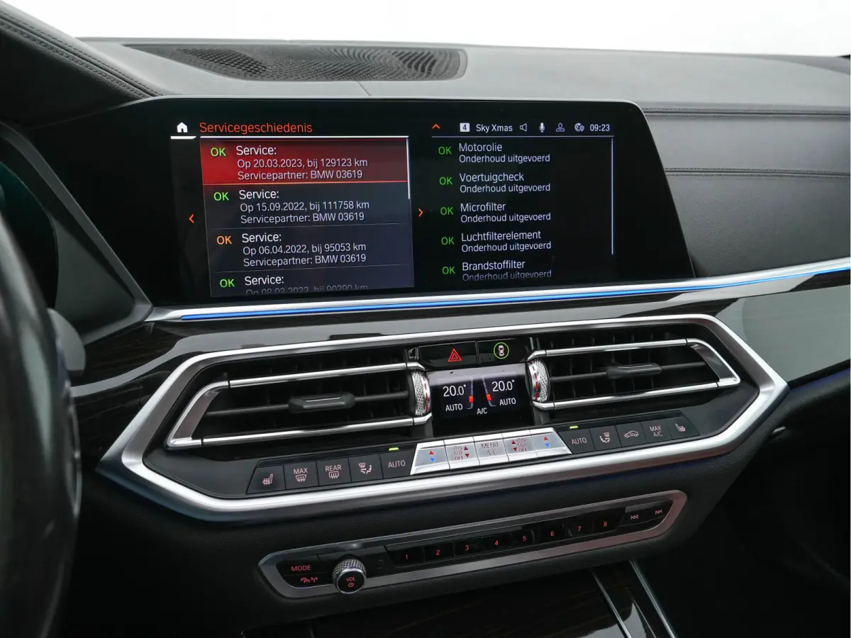 M50d High Executive M-Sportpack Aut. *PANO | HEAD-UP | DESIGN-LEATHER | LASER-LIGHT | TOP-VIEW | HARMAN/KARDON | MEMORY-PACK | DIGI-COCKPIT | DAB+ | HEATED-COMFORTSEATS | NAVI-FULLMAP | KEYL