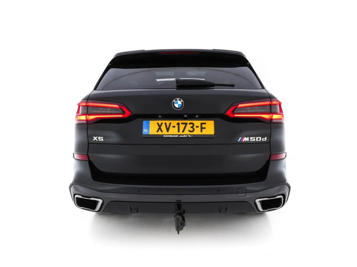 M50d High Executive M-Sportpack Aut. *PANO | HEAD-UP | DESIGN-LEATHER | LASER-LIGHT | TOP-VIEW | HARMAN/KARDON | MEMORY-PACK | DIGI-COCKPIT | DAB+ | HEATED-COMFORTSEATS | NAVI-FULLMAP | KEYL