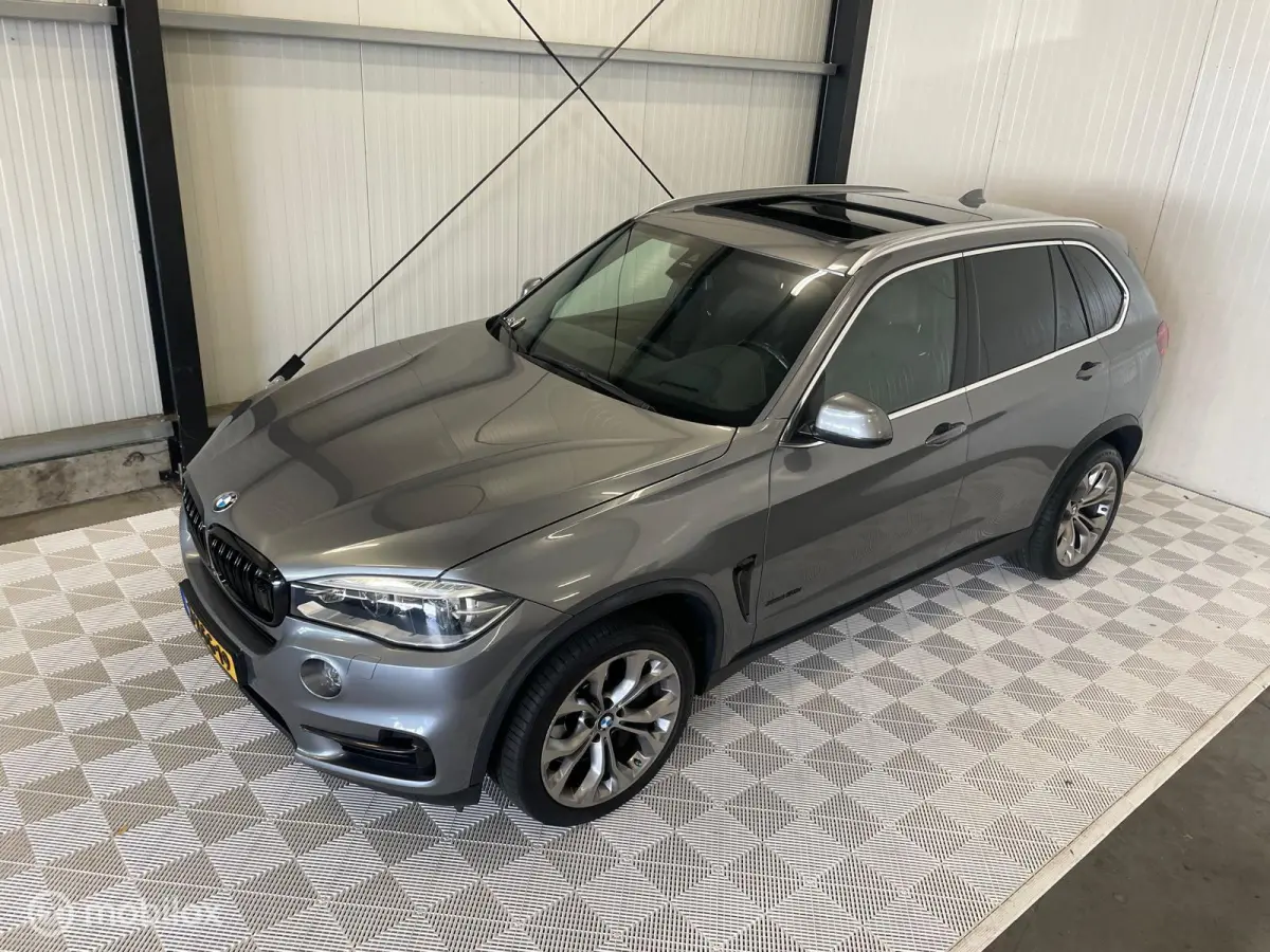 xDrive50i High Executive | NAP | 7 persoons | 449PK