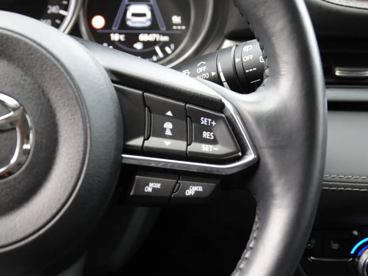 2.0 SkyActiv-G 165PK Comfort AUTOM. | HUD | NAVI | DODE HOEK | ECC | ACC