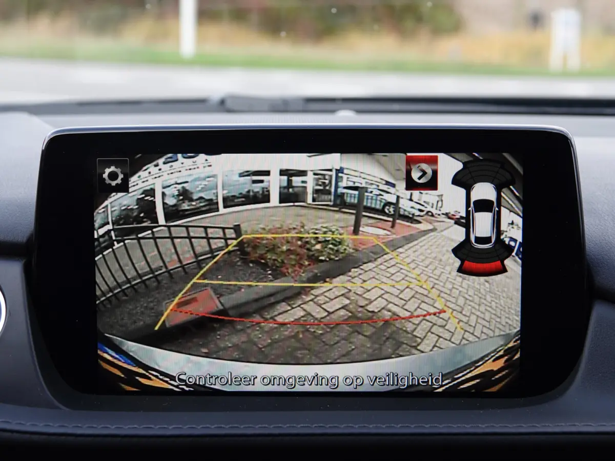 2.0 SkyActiv-G 165PK Comfort AUTOM. | HUD | NAVI | DODE HOEK | ECC | ACC