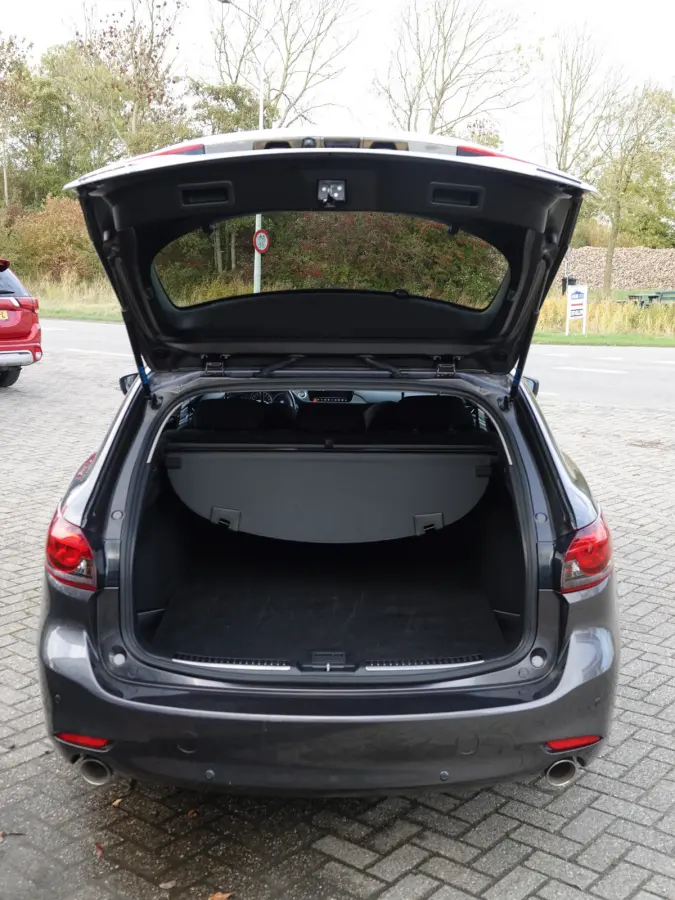 2.0 SkyActiv-G 165PK Comfort AUTOM. | HUD | NAVI | DODE HOEK | ECC | ACC
