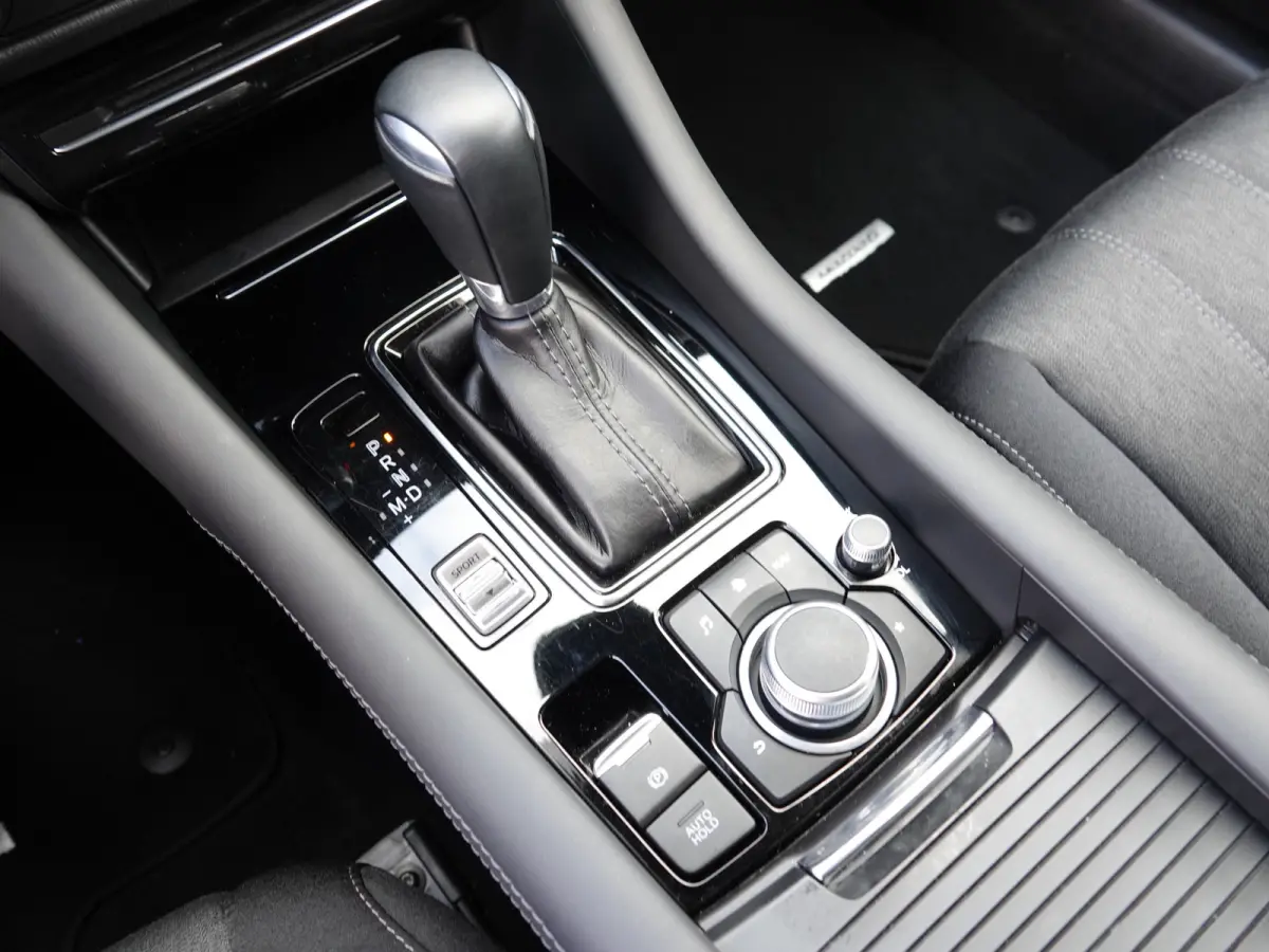 2.0 SkyActiv-G 165PK Comfort AUTOM. | HUD | NAVI | DODE HOEK | ECC | ACC