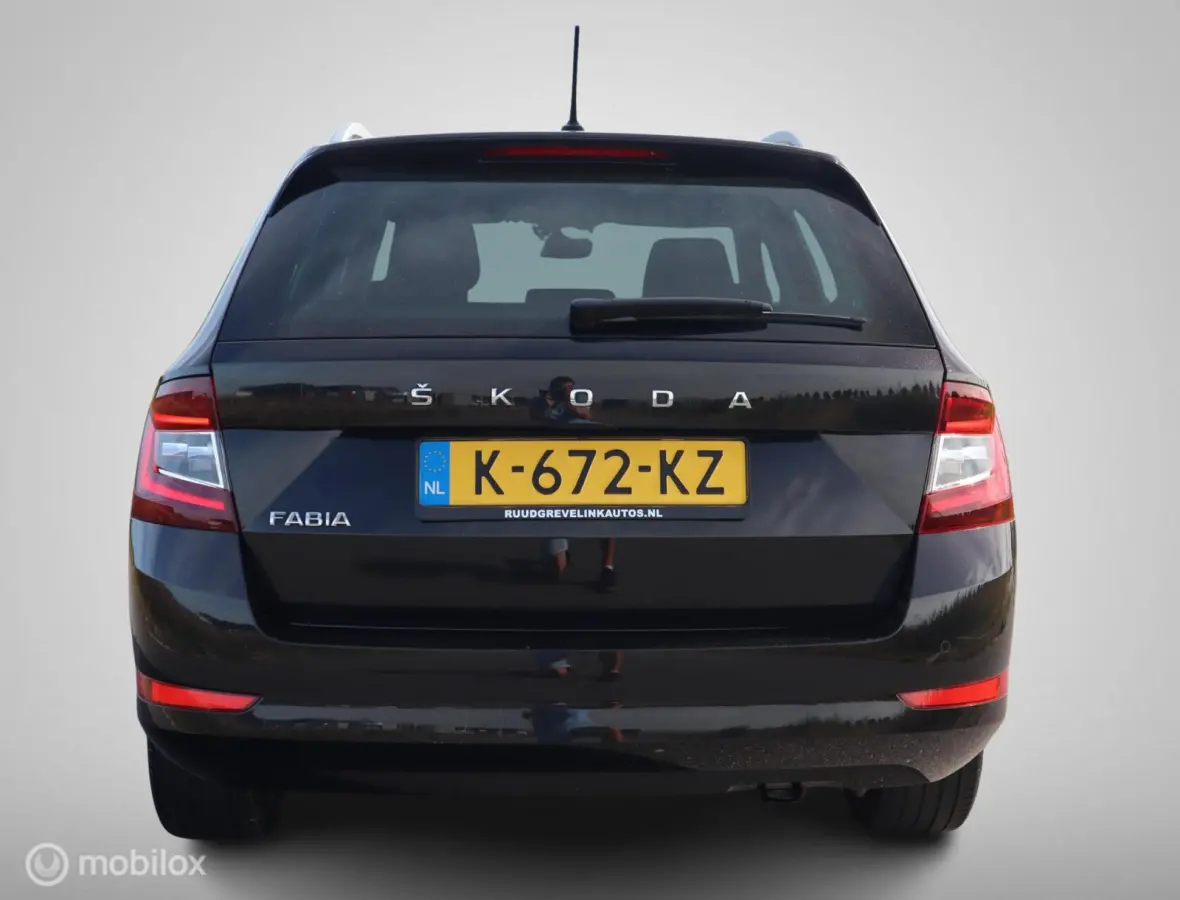 TSI 95 PK B Edition Navigatie|Stoelverw|PDC V+A|Cruise|Carplay|DAB|DonkerGlas|16''LMV