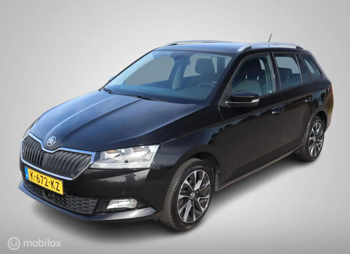TSI 95 PK B Edition Navigatie|Stoelverw|PDC V+A|Cruise|Carplay|DAB|DonkerGlas|16''LMV