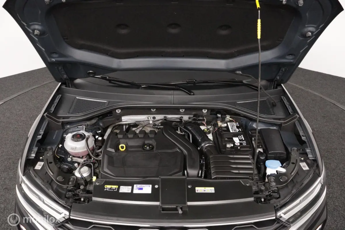 1.5 TSI 150 Pk Sport| DSG Automaat | Standkachel | Elec. achterklep | Stoel verwarming | Michelin all seasons | DEALER-STAAT