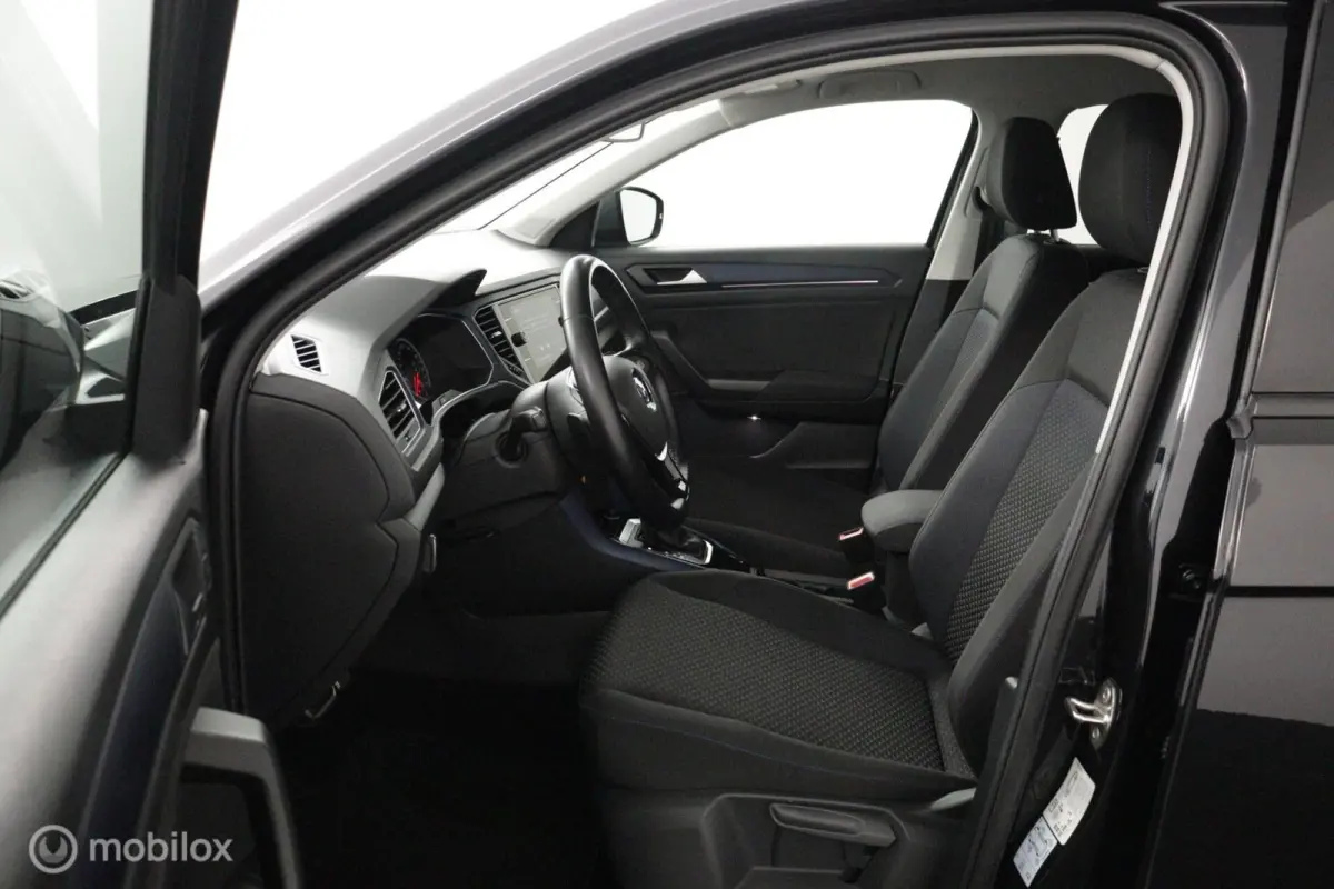 1.5 TSI 150 Pk Sport| DSG Automaat | Standkachel | Elec. achterklep | Stoel verwarming | Michelin all seasons | DEALER-STAAT