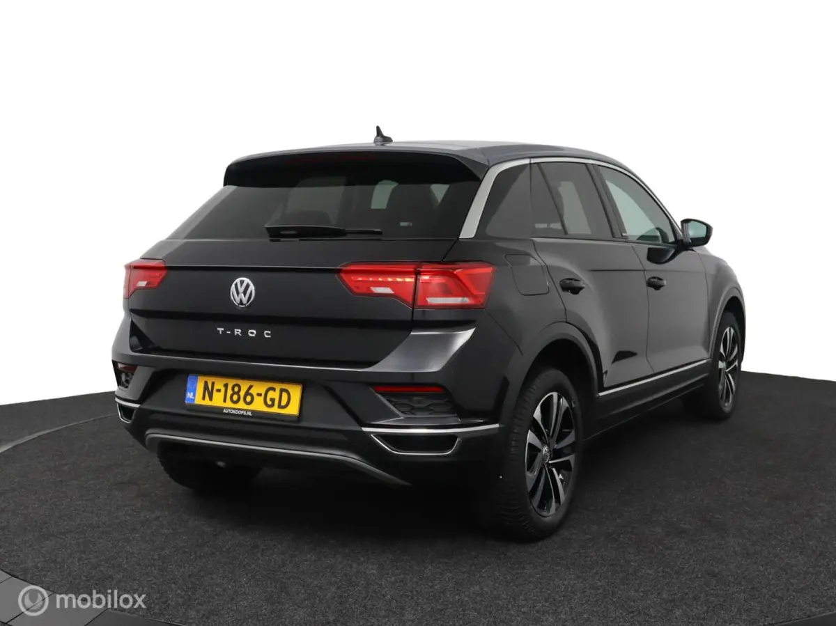 1.5 TSI 150 Pk Sport| DSG Automaat | Standkachel | Elec. achterklep | Stoel verwarming | Michelin all seasons | DEALER-STAAT
