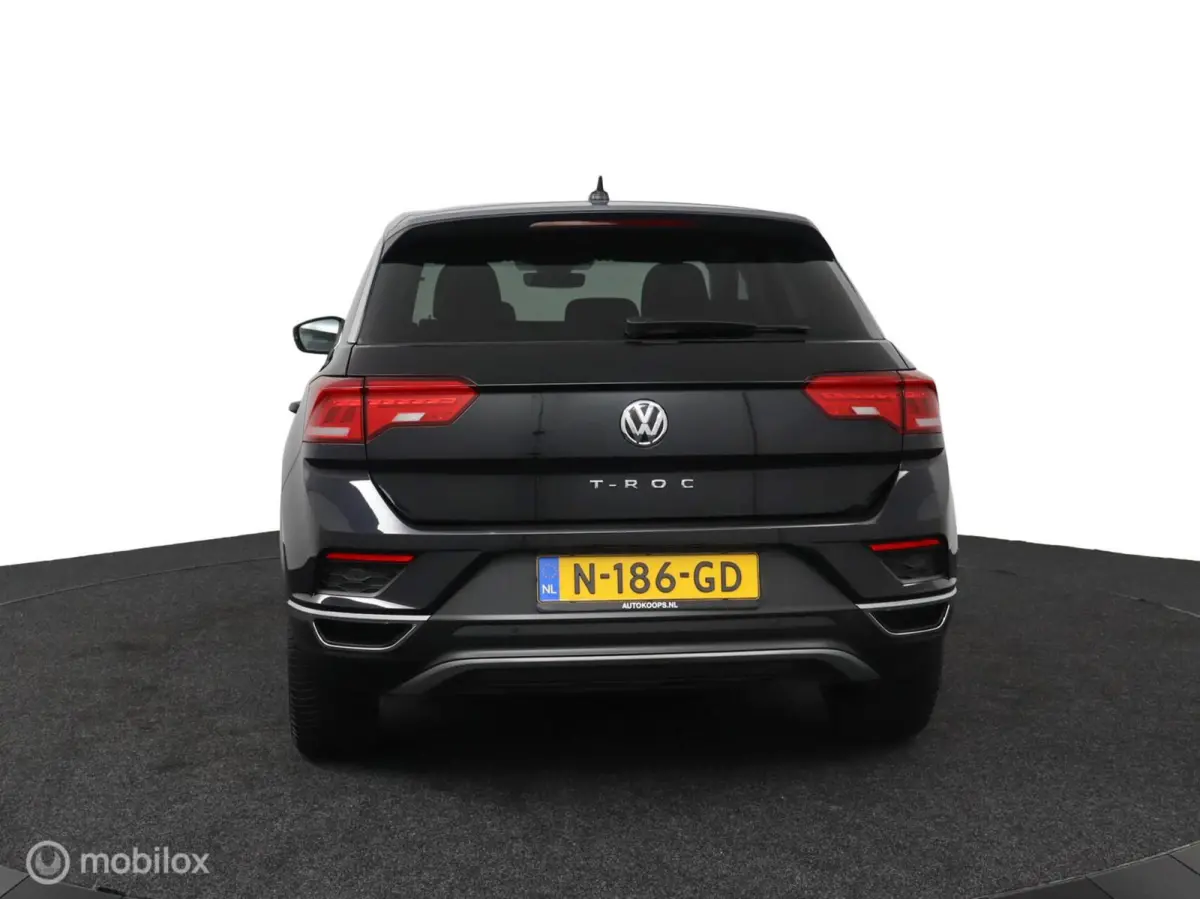 1.5 TSI 150 Pk Sport| DSG Automaat | Standkachel | Elec. achterklep | Stoel verwarming | Michelin all seasons | DEALER-STAAT
