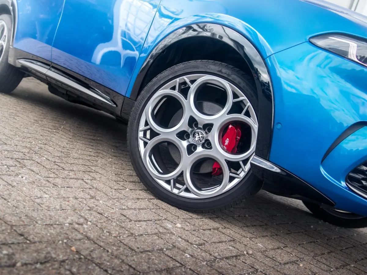 Plug-In Hybrid Q4 280pk Edizione Speciale | Technology Pack | Winter Pack | Blu Misano