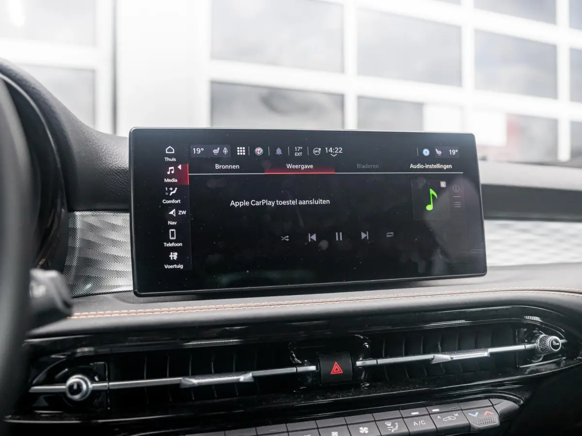 Plug-In Hybrid Q4 280pk Edizione Speciale | Technology Pack | Winter Pack | Blu Misano