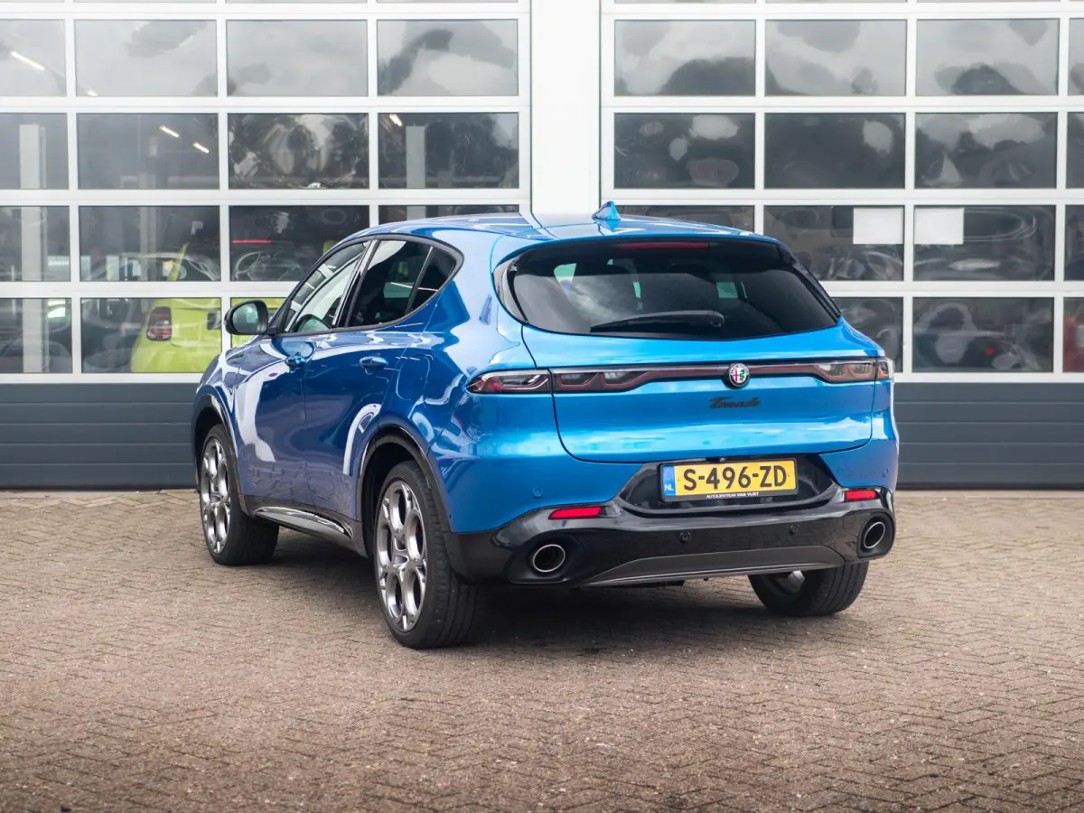 Plug-In Hybrid Q4 280pk Edizione Speciale | Technology Pack | Winter Pack | Blu Misano