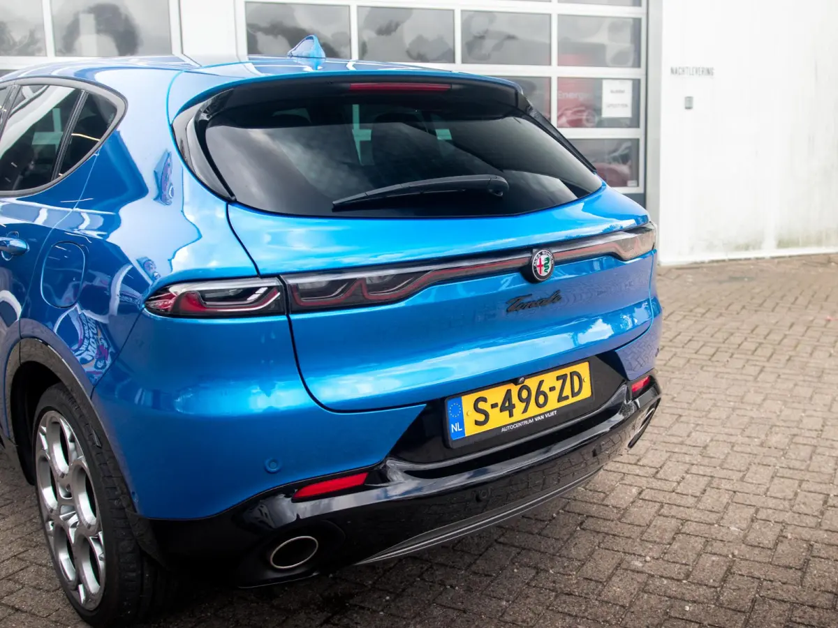 Plug-In Hybrid Q4 280pk Edizione Speciale | Technology Pack | Winter Pack | Blu Misano