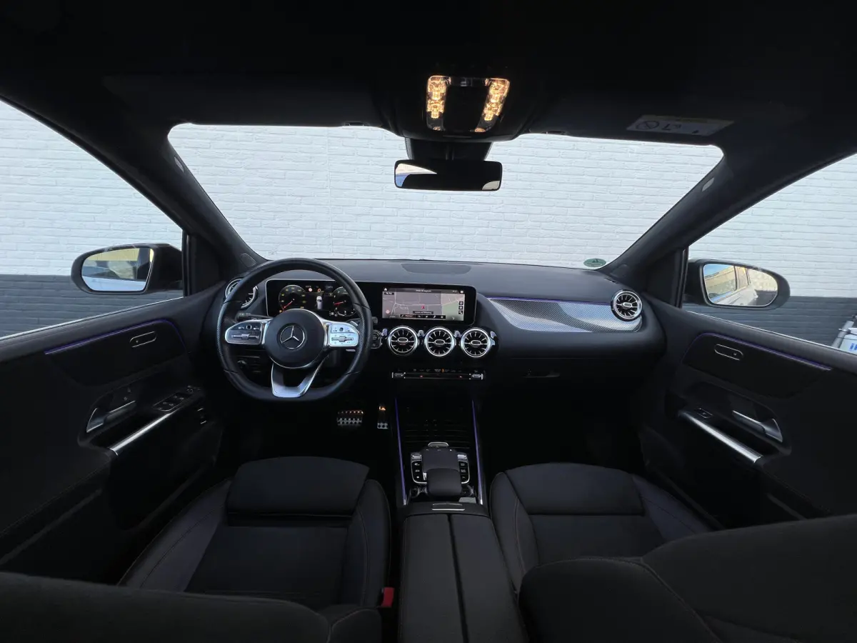 200 Business Solution AMG | Night | Camera | Sfeerverlichting | MBUX