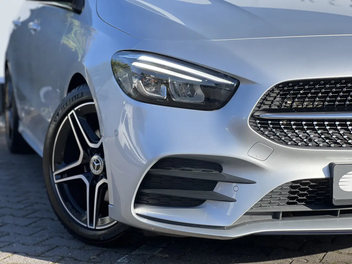 200 Business Solution AMG | Night | Camera | Sfeerverlichting | MBUX