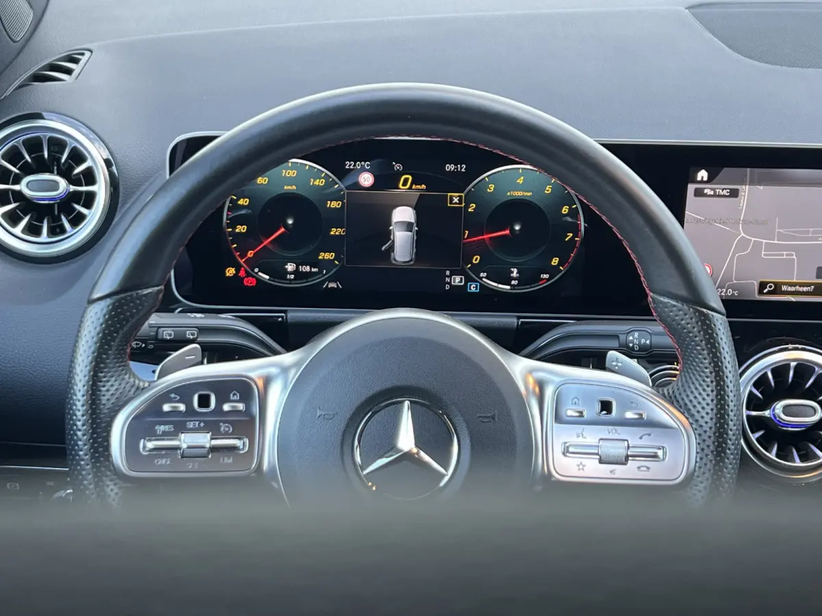 200 Business Solution AMG | Night | Camera | Sfeerverlichting | MBUX