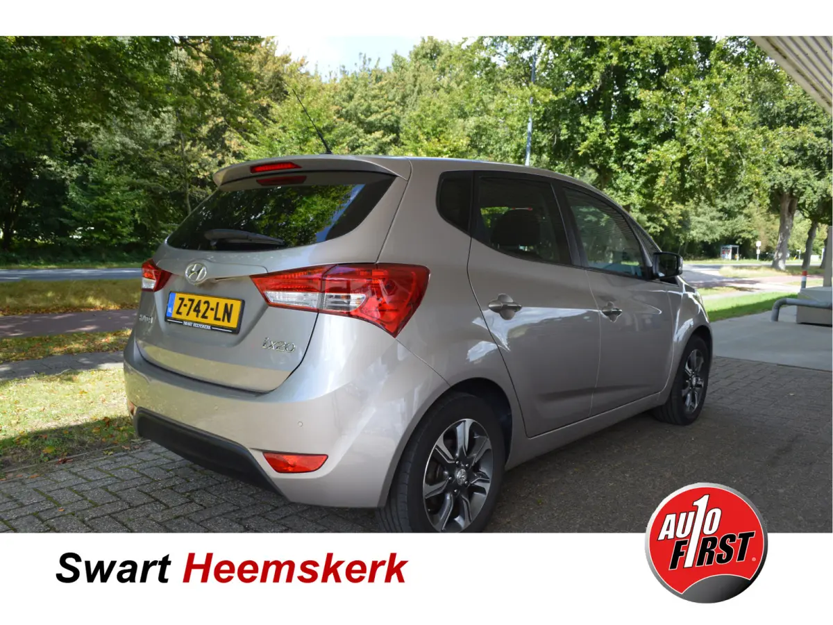1.6i Premium Automaat | Navi | Cruise C. | Parkeercamera voor + achter
