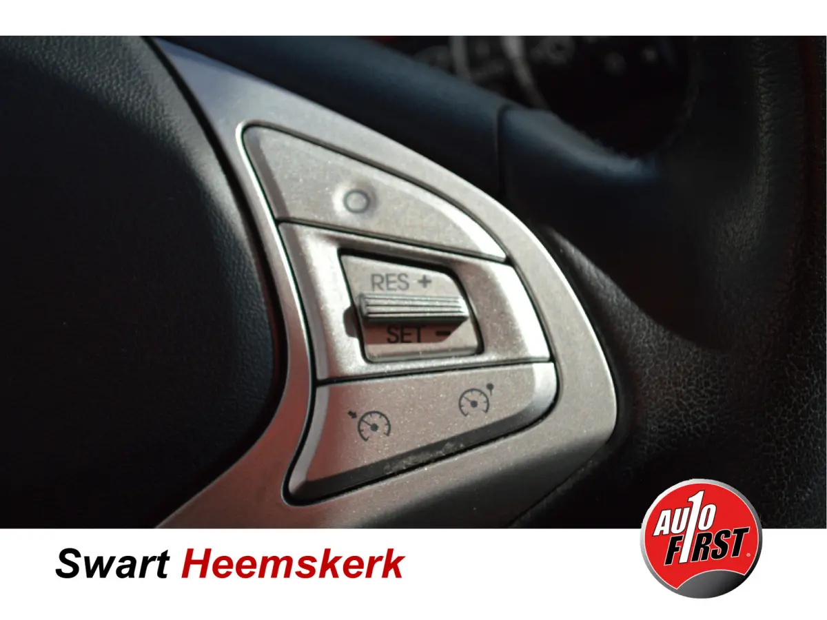 1.6i Premium Automaat | Navi | Cruise C. | Parkeercamera voor + achter