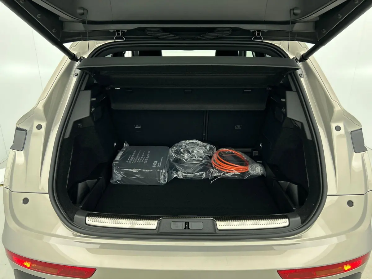 1.6 Plug-in Hybride Etoile 4x4 300pk Automaat | Elektrisch Verstelbare Bestuurdersstoel met Memory |