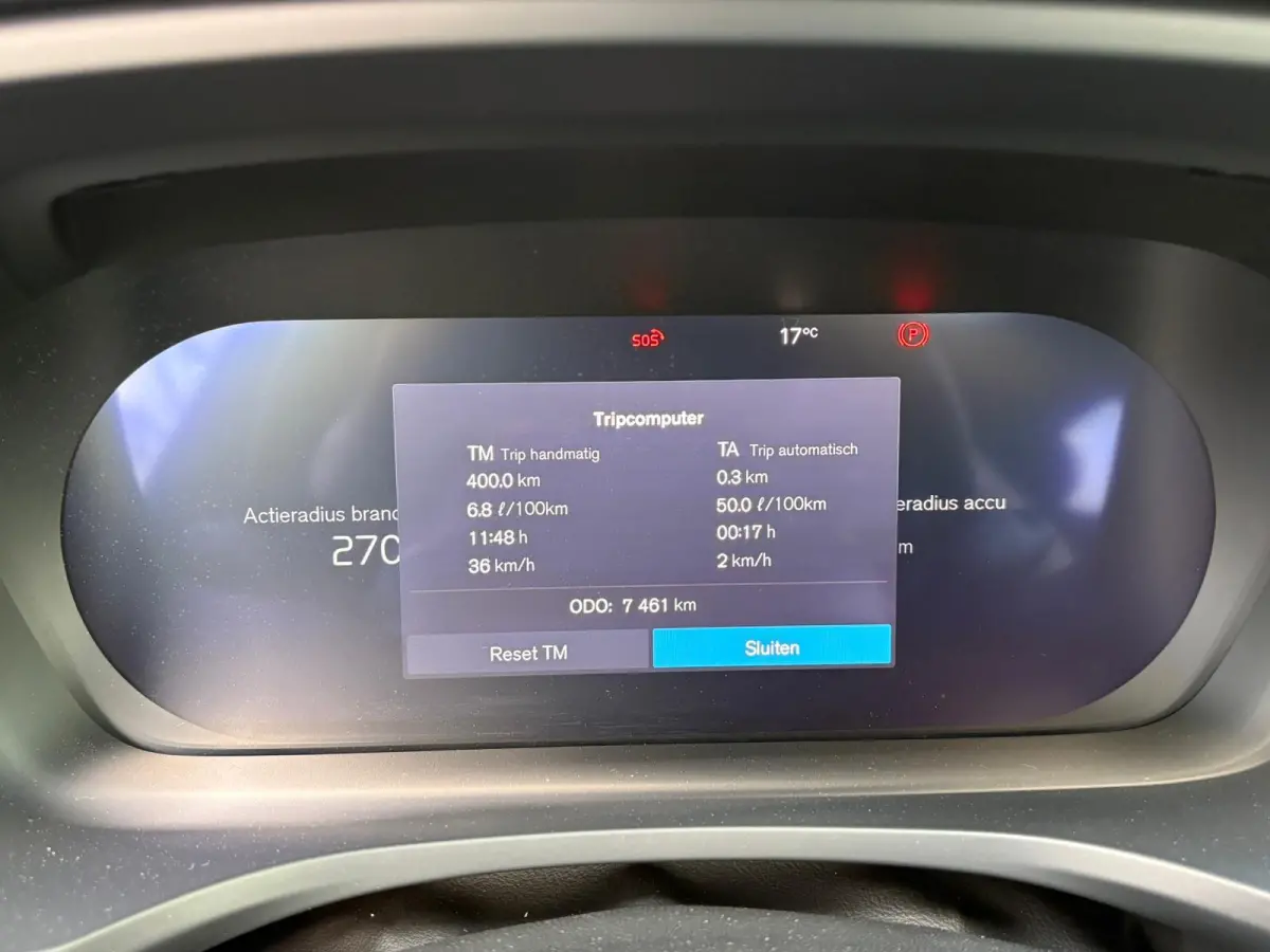 T8 Plug-in hybrid AWD Ultra Dark | Trekhaak | Panoramadak | Stoel + stuurverwarming | Harman/Kardon |
