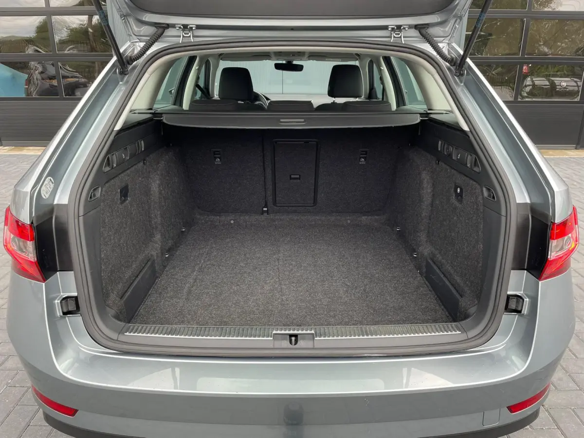 1.5 TSI ACT Business Edition NL.Auto/150PK/Full Led/Carplay/Automaat/Trekhaak/Cruise/1Ste Eigenaar