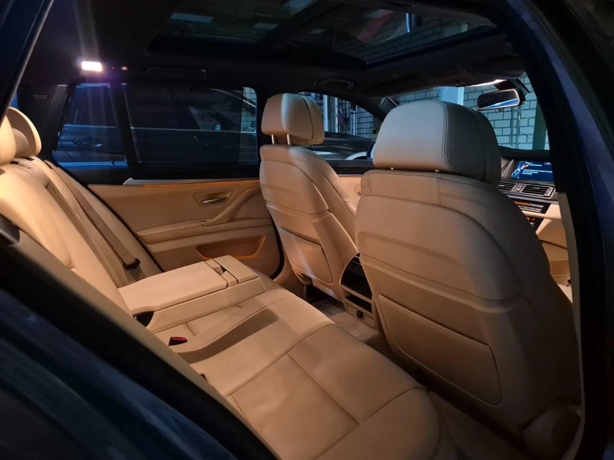 520i M Sport High Executive 6WB teller Panorama Elk. Stoelen NAP PUNT GAAF 100% dealeronderhouden