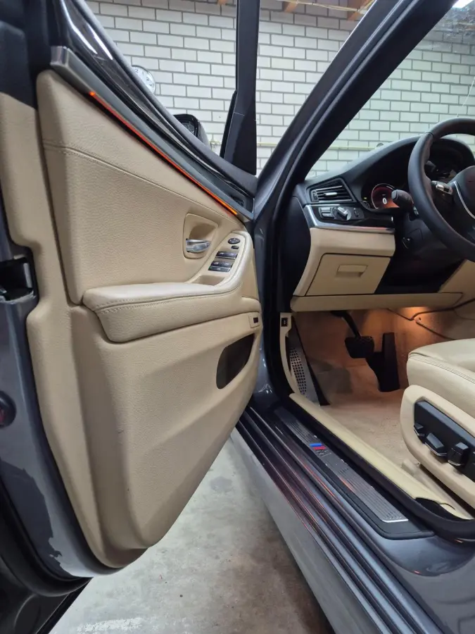 520i M Sport High Executive 6WB teller Panorama Elk. Stoelen NAP PUNT GAAF 100% dealeronderhouden