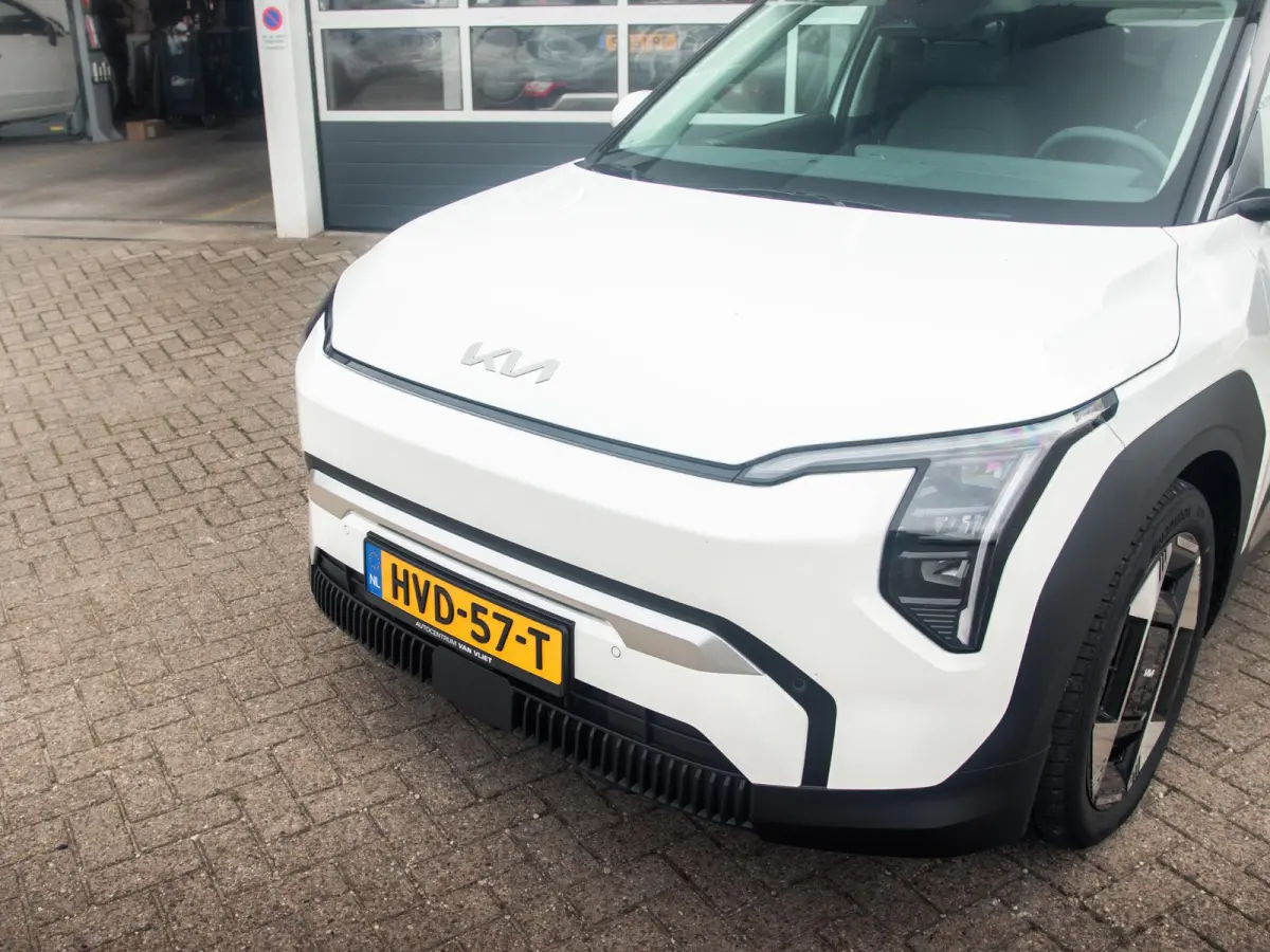Plus Advanced 81.4 kWh l DIRECT LEVERBAAR | Schuifkanteldak | Harman en kardon | 17% bijtelling
