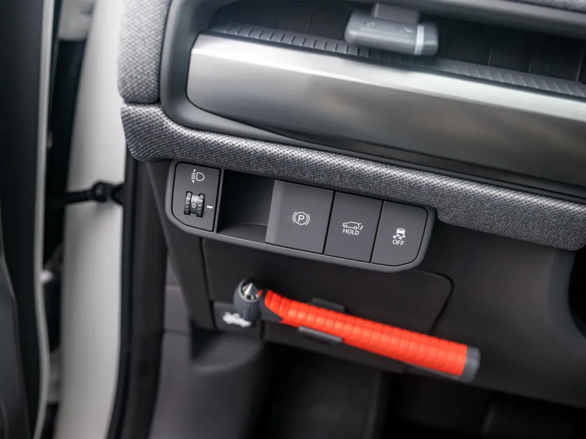 Plus Advanced 81.4 kWh l DIRECT LEVERBAAR | Schuifkanteldak | Harman en kardon | 17% bijtelling