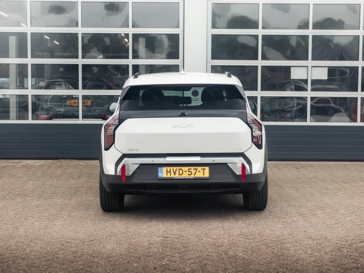 Plus Advanced 81.4 kWh l DIRECT LEVERBAAR | Schuifkanteldak | Harman en kardon | 17% bijtelling