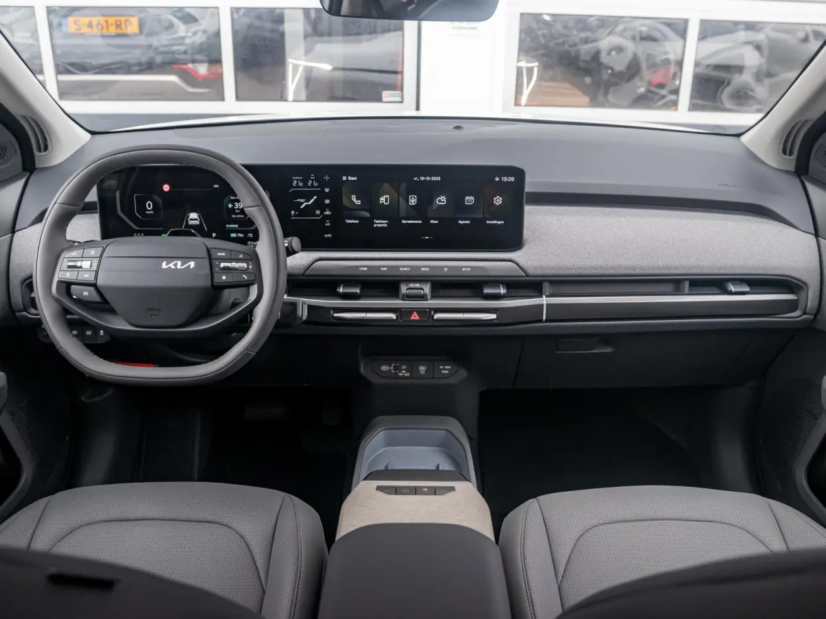 Plus Advanced 81.4 kWh l DIRECT LEVERBAAR | Schuifkanteldak | Harman en kardon | 17% bijtelling