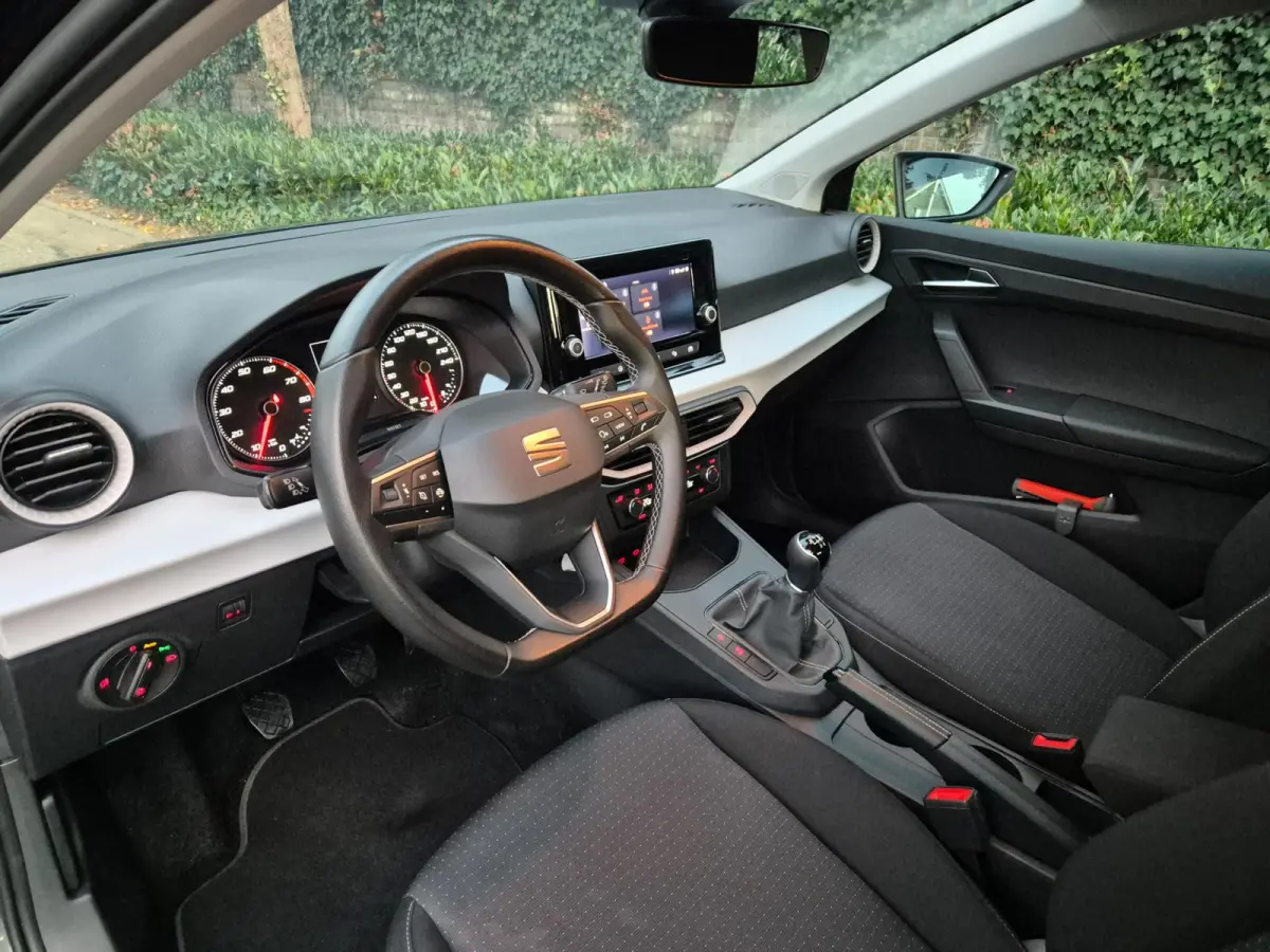 1e-Eig CarPlay Opties NAP NL Eco TSI Style Adaptieve Cruise Line Assist Navi Dealer Onderhouden