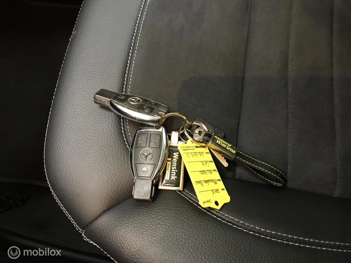 400 Camera, Trekhaak, keyless, softclose