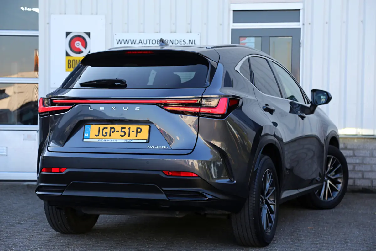350h*Fabrieksg.t/m06-2032!*1ste Eig.*Perfect Lexus Onderh.*BTW*ACC/360Camera/Stoelverw./Stuurwielverw./Leder/Dodehoek/Apple Carplay-Android/Keyless Entry+Go/Parkeersens.V+A/18 inch LM*