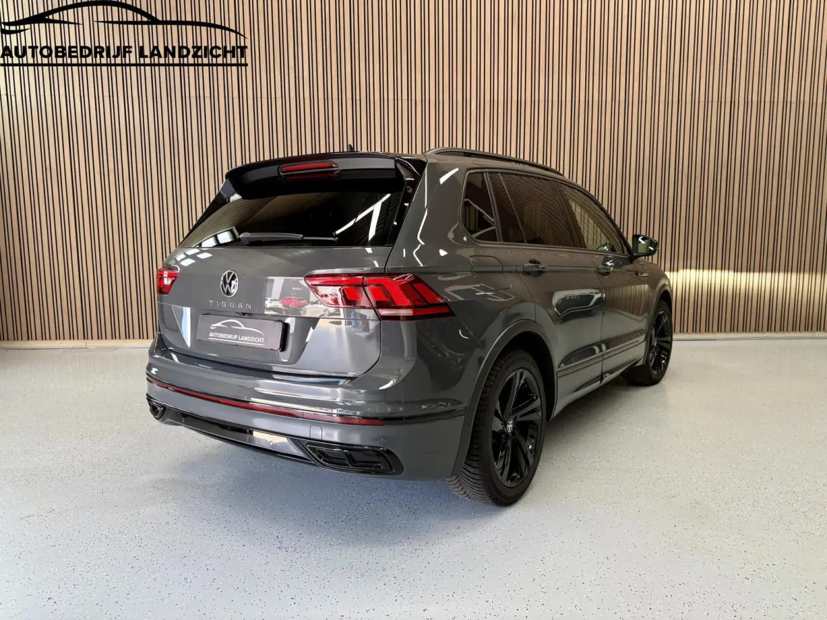 1.5 TSI R-Line |Panoramadak | DSG | Camera