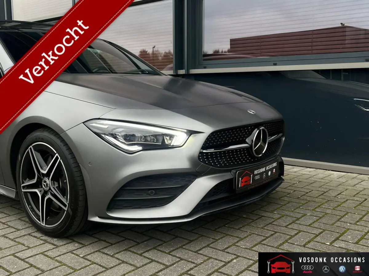 250 4MATIC Premium Plus FULL OPTIONS! Lees advertentie goed!