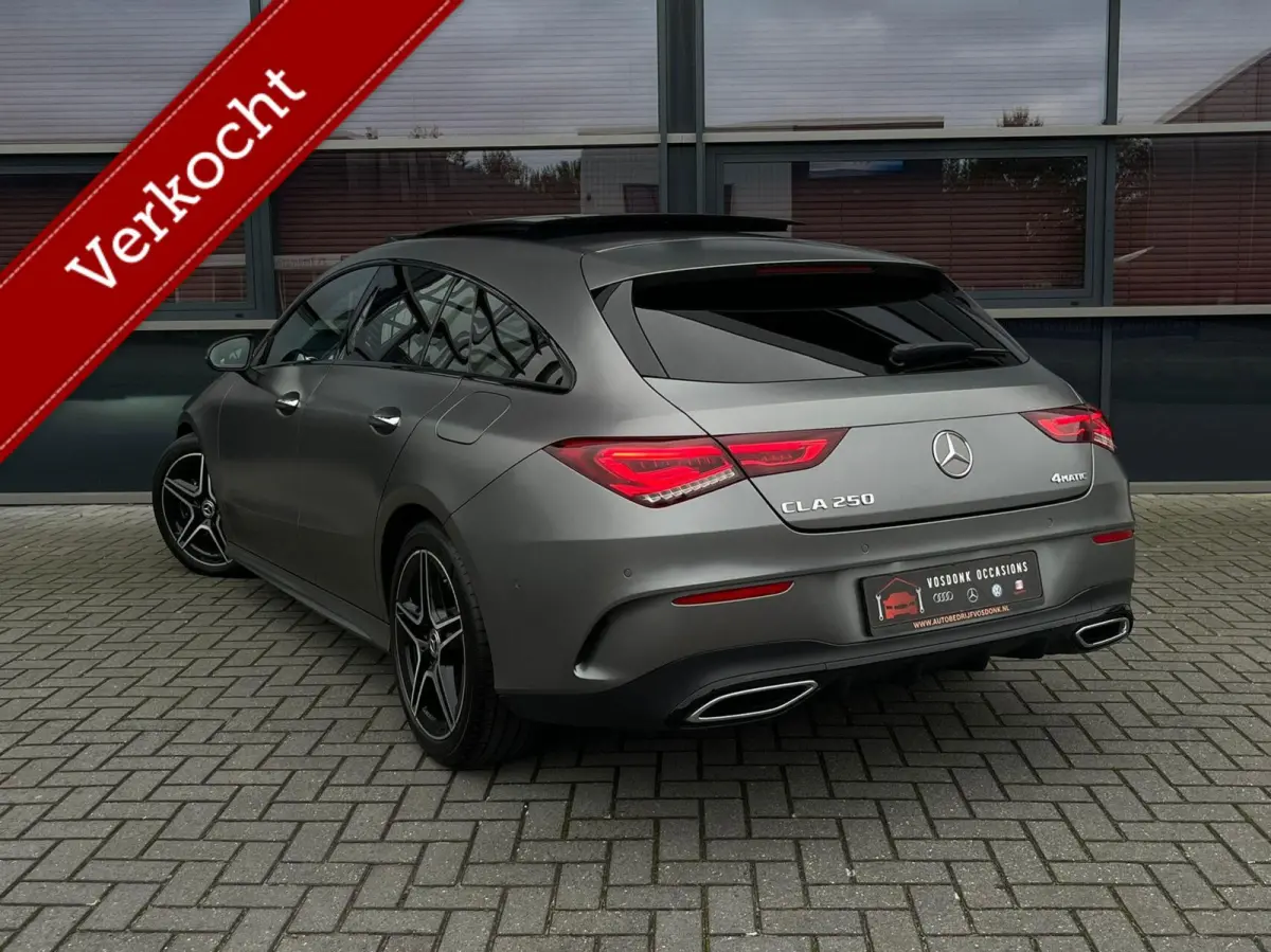 250 4MATIC Premium Plus FULL OPTIONS! Lees advertentie goed!