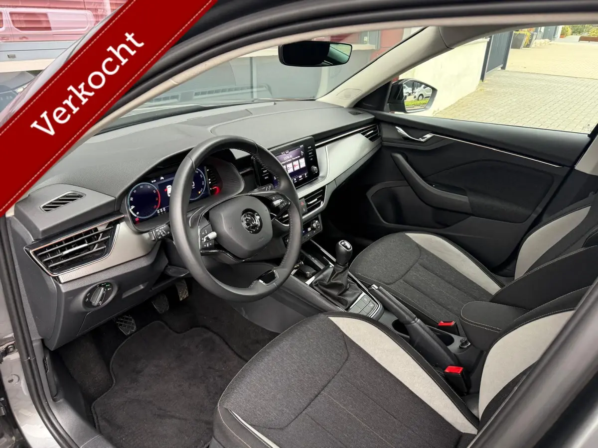 1.0 TSI Selection/ full led/ camera/ nieuwstaat!