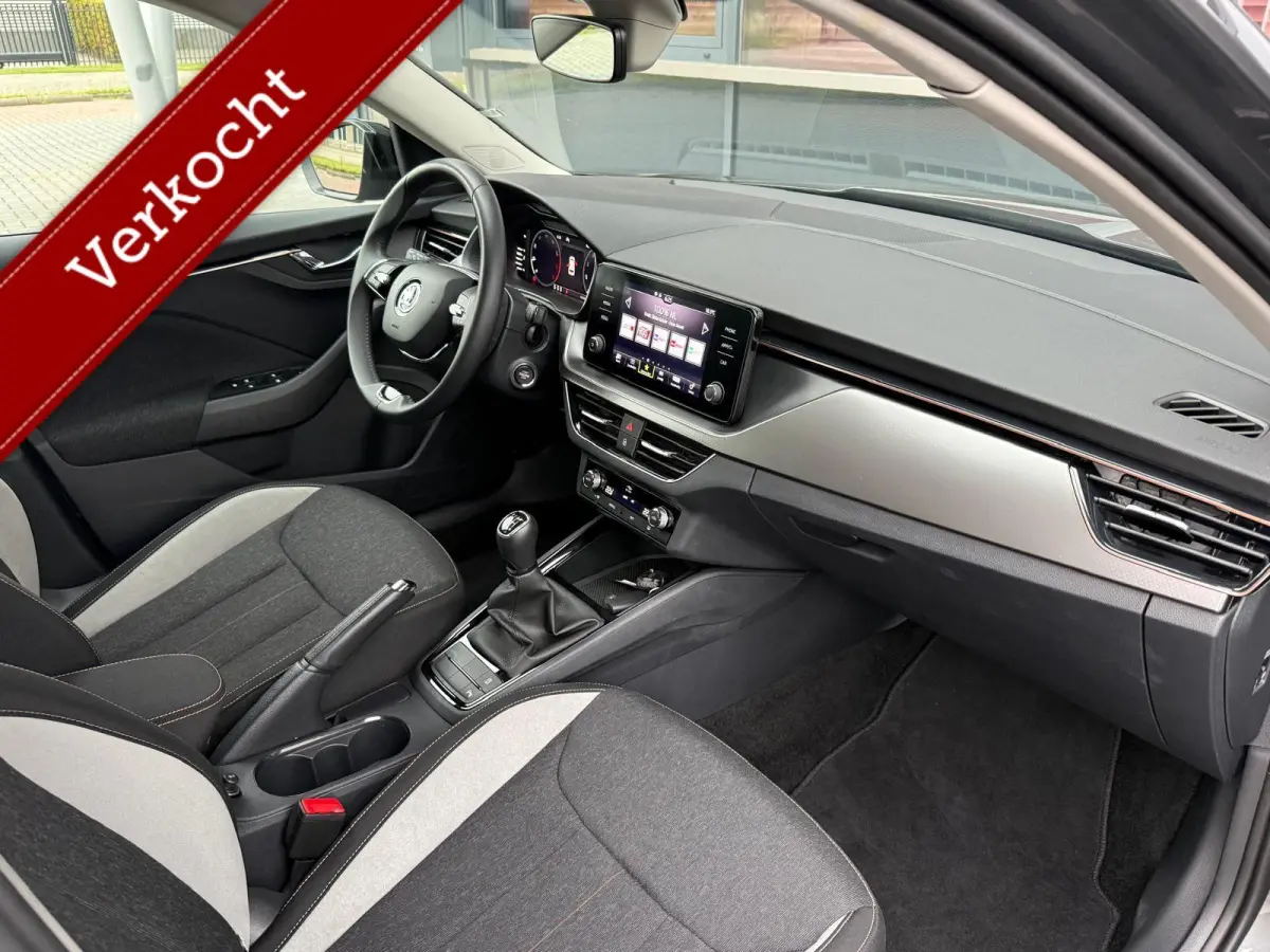 1.0 TSI Selection/ full led/ camera/ nieuwstaat!
