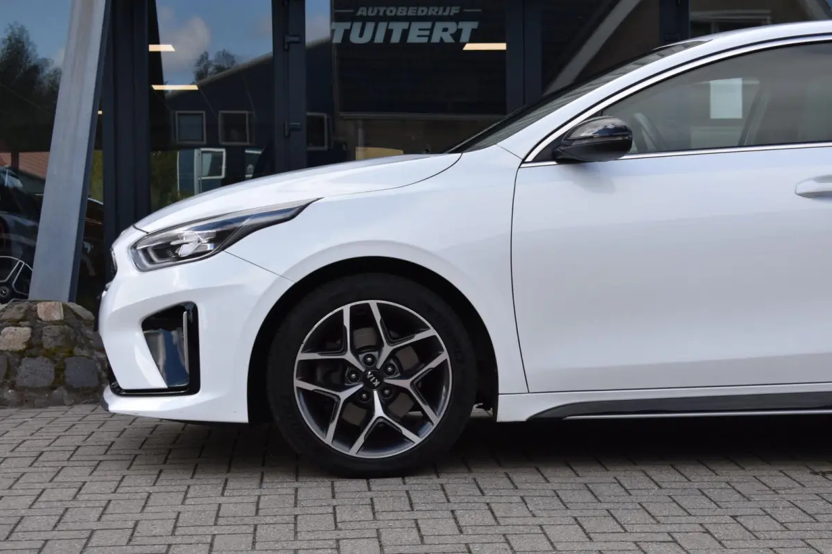 1.4 T-GDI GT-Line | APPLE CARPLAY | ANDROID AUTO | STOEL + STUURVERWARMING | CAMERA | NAP