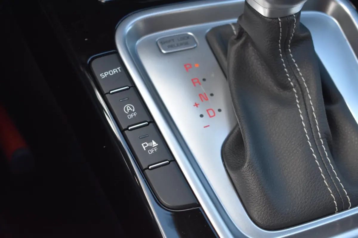 1.4 T-GDI GT-Line | APPLE CARPLAY | ANDROID AUTO | STOEL + STUURVERWARMING | CAMERA | NAP