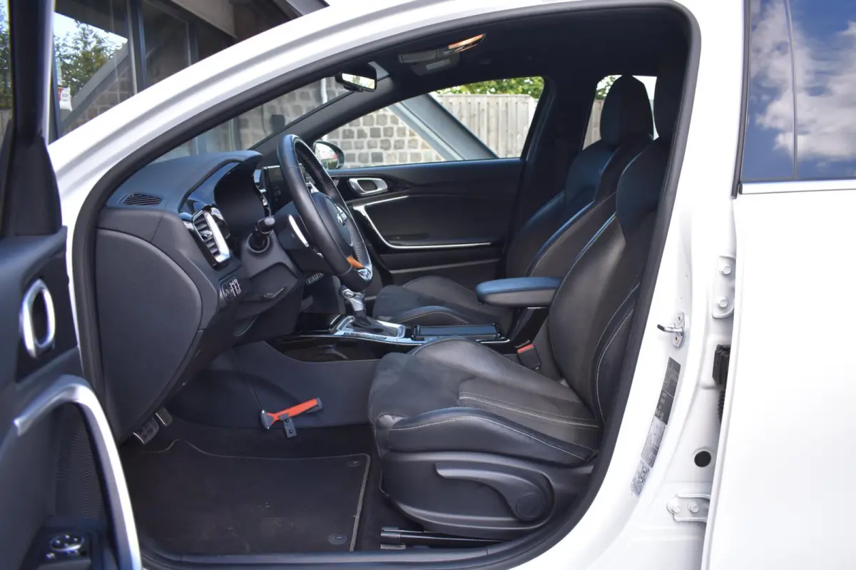 1.4 T-GDI GT-Line | APPLE CARPLAY | ANDROID AUTO | STOEL + STUURVERWARMING | CAMERA | NAP